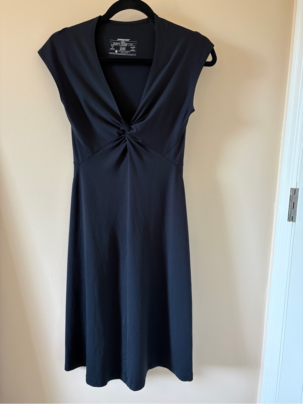 Patagonia Black Twist-Front Cap Sleeve Dress
